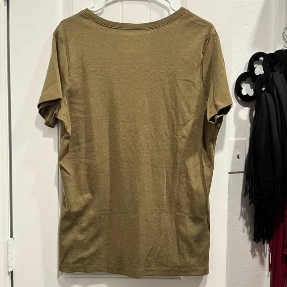 NWT Eddie Bauer Women’s Army Green Shirt Size 2XL - Picture 6 of 7